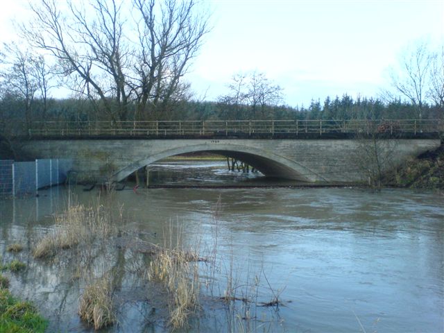 Lilleen ved jernbanebroen, januar 2007